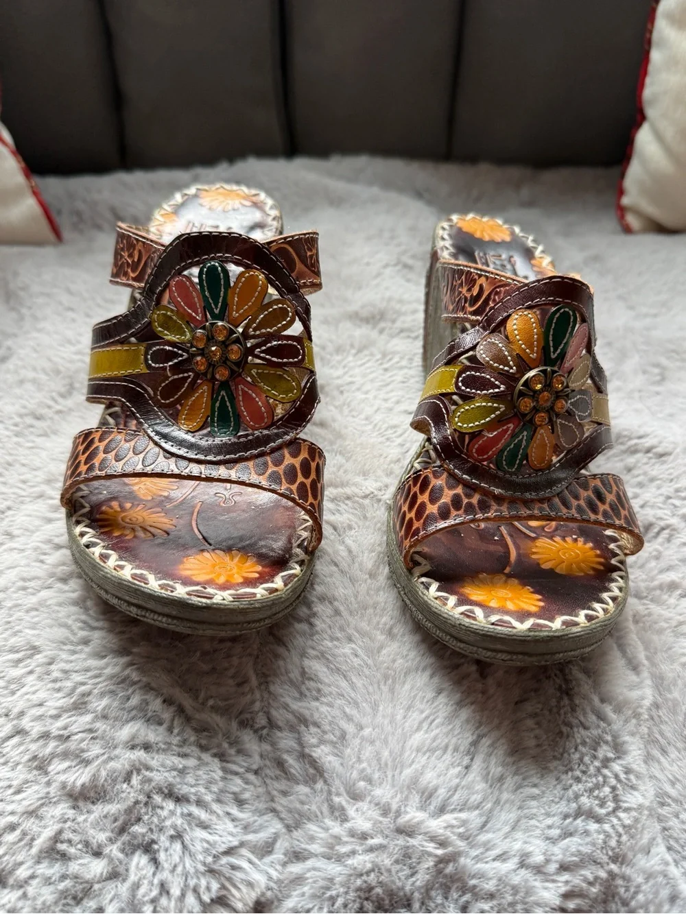 Spring Step L’Artiste Leather Floral Wedge Sandals size 35 “Razzy”
